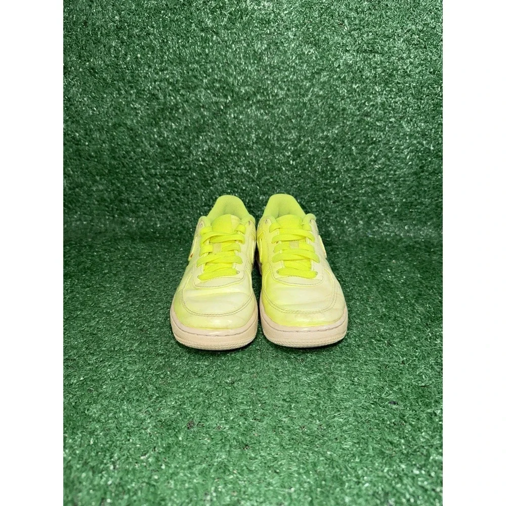 Nike Air Force 1 LV8 Toddler Size 11C Volt Yellow Walking Shoes Casual Sneakers